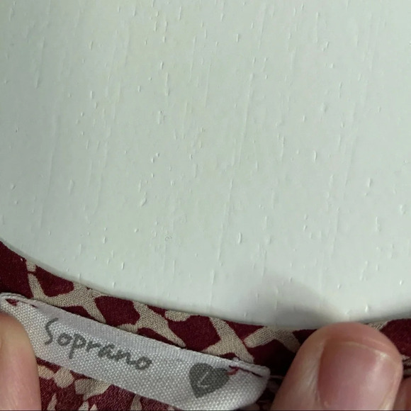 Pattern Cold Shoulder Floral Lace Blouse Size Large Red STYLE T22284RK - Picture 6 of 10